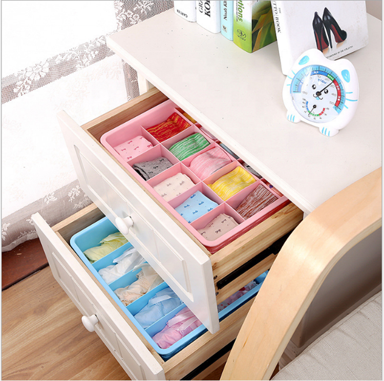 15 Grid Plastic Underwear Storage Box for Socks Organizer with Cover Metis B6002-3