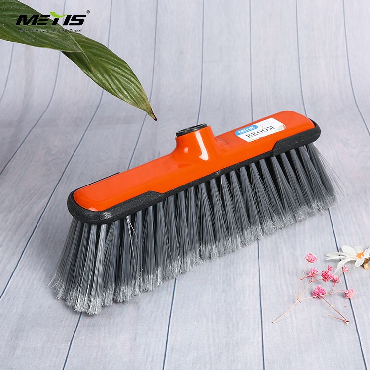  Wholesale Plastic Broom Head With long Soft Bristle Metis 8054