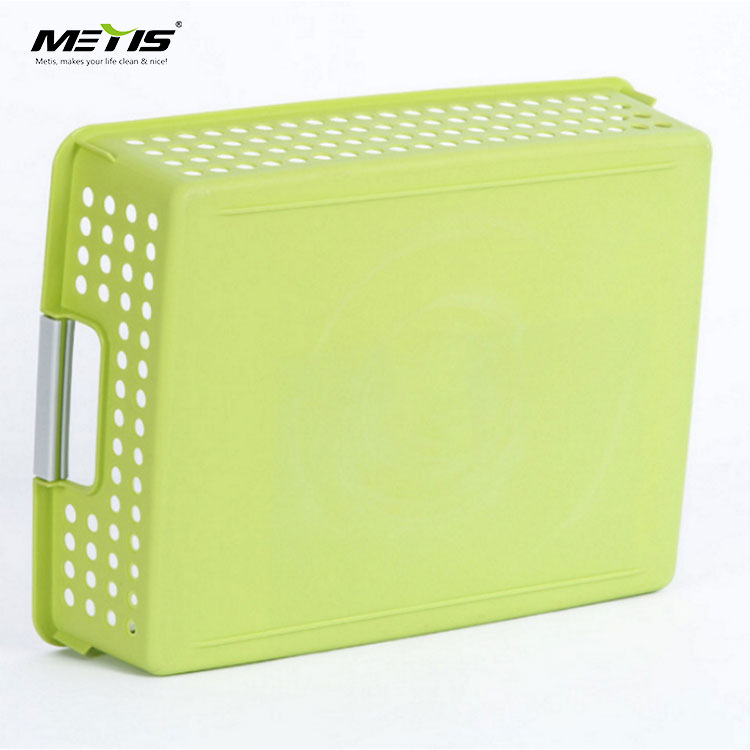 Hot sale wall kitchen fruit vegetable bathroom debris rattan storage basket container tool